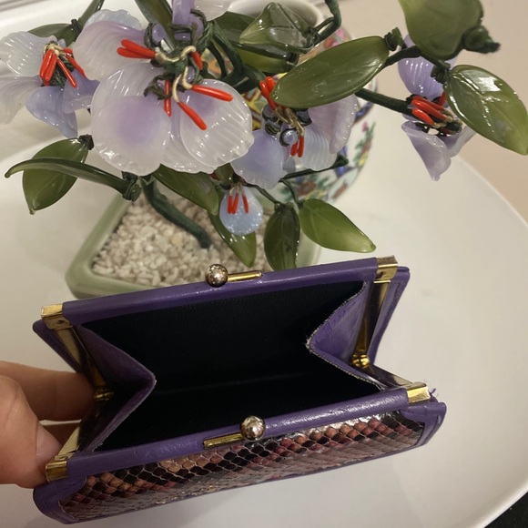 Vintage StThomas cowhide LeatherClasp Coin wallet - Picture 4 of 6